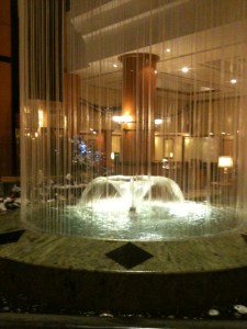 Water falls in Glass2